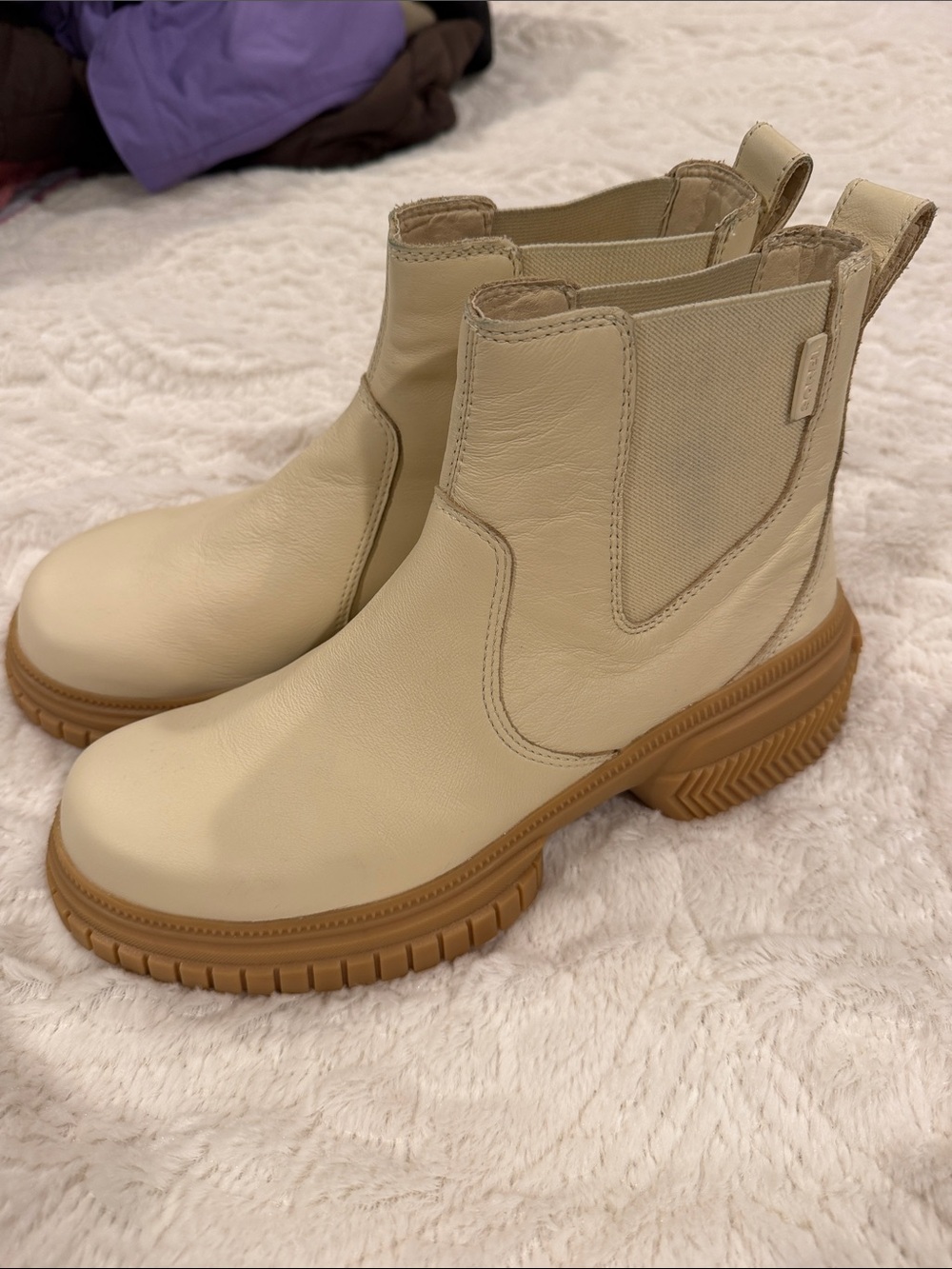 Women’s Sorel Boots - Picture 3 of 8